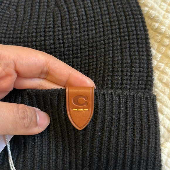 NWT Coach wool beanie - Picture 2 of 5